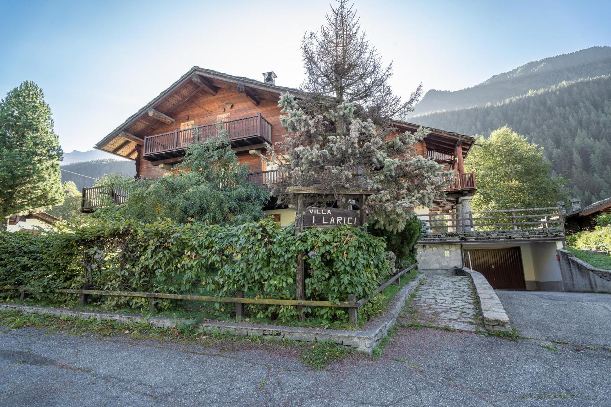 Champoluc Apartment Exterior foto